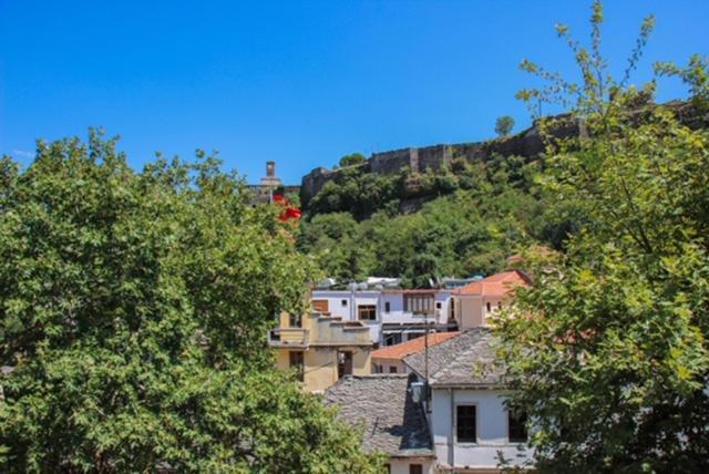Ballo Apartments Gjirokastër Exterior foto