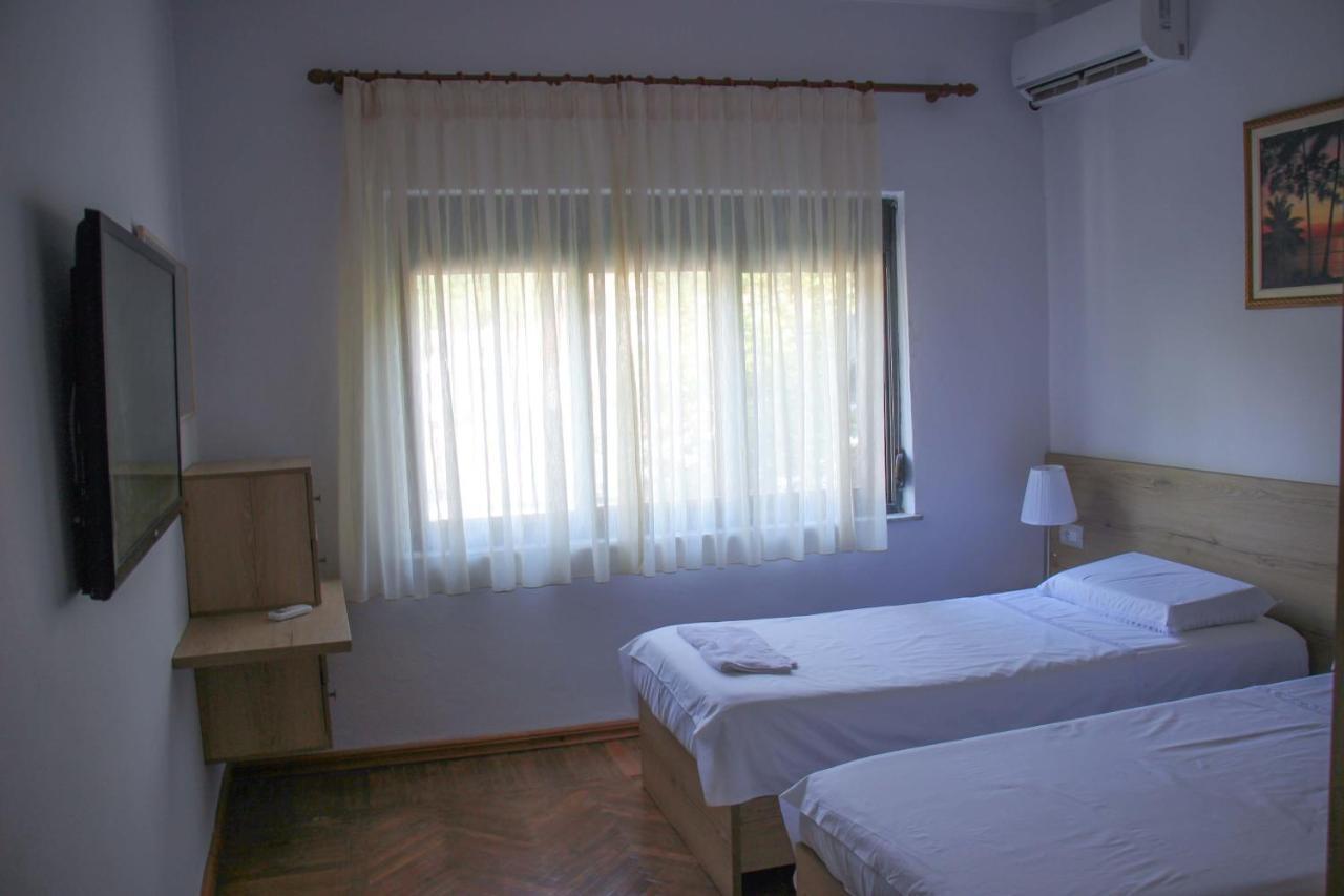 Ballo Apartments Gjirokastër Exterior foto